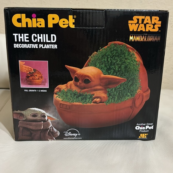 Star Wars The Mandalorian The Child Chia Pet - Picture 2 of 5